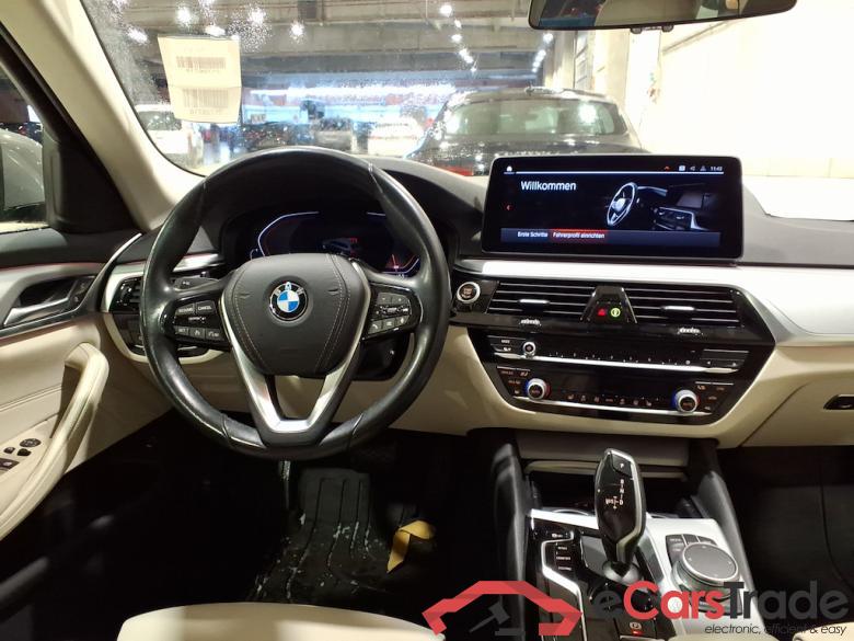 BMW 5 TOURING DIESEL - 2020 520 dA MHD #6