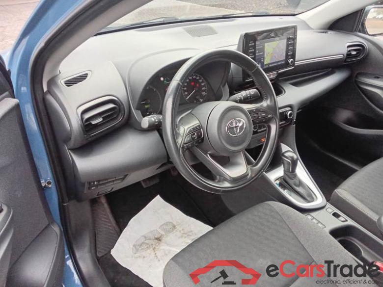 TOYOTA YARIS / 2020 / 5P / BERLINA HYBRID BUSINESS MY20 (AUTOCARRO) #3