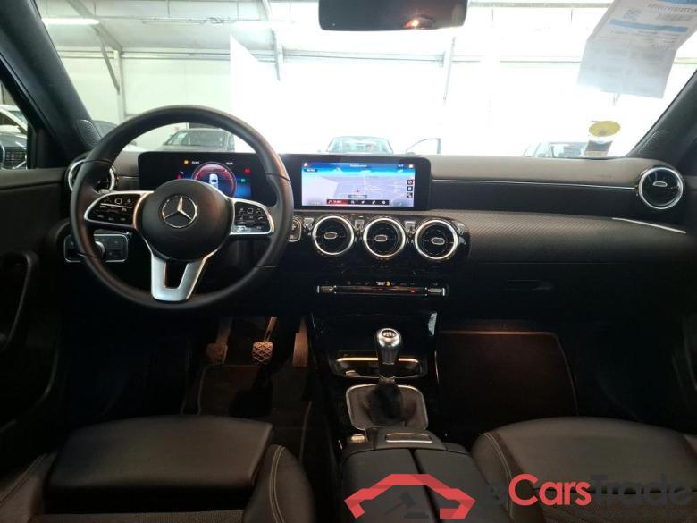 MERCEDES-BENZ Classe A Compact / 2018 / 5P / Berline A 180 d Business Line #5