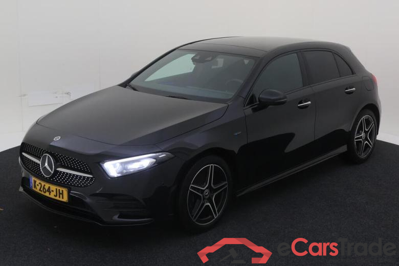MERCEDES-BENZ A-klasse 118 kW