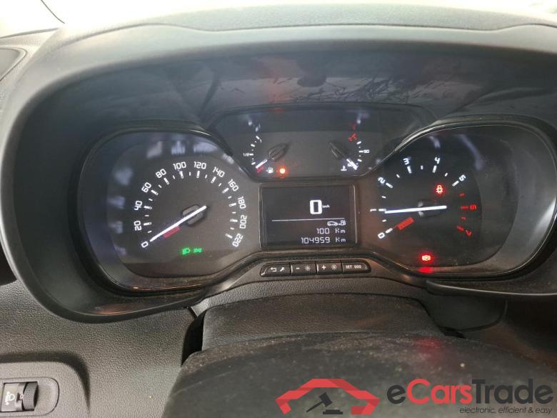 CITROEN Berlingo / 2018 / 4P / Fourgonnette M 650kg BlueHDi 75 S&S BVM Club #6