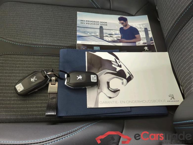 Peugeot 3008 Blue Lease Allure HYbrid 225 e-EAT8 5d #4