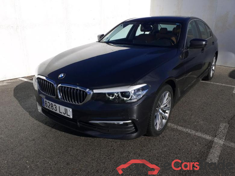 BMW Serie 5 / 2016 / 4P / sedán 520dA