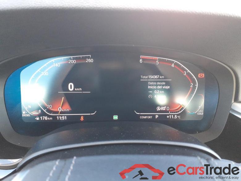 BMW Serie 5 / 2016 / 4P / sedán 520dA #4