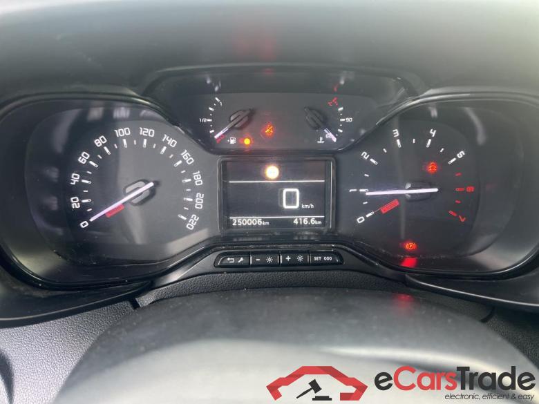 CITROEN Berlingo / 2018 / 4P / combi Talla M BlueHDi 100 S&S LIVE (AC) #5