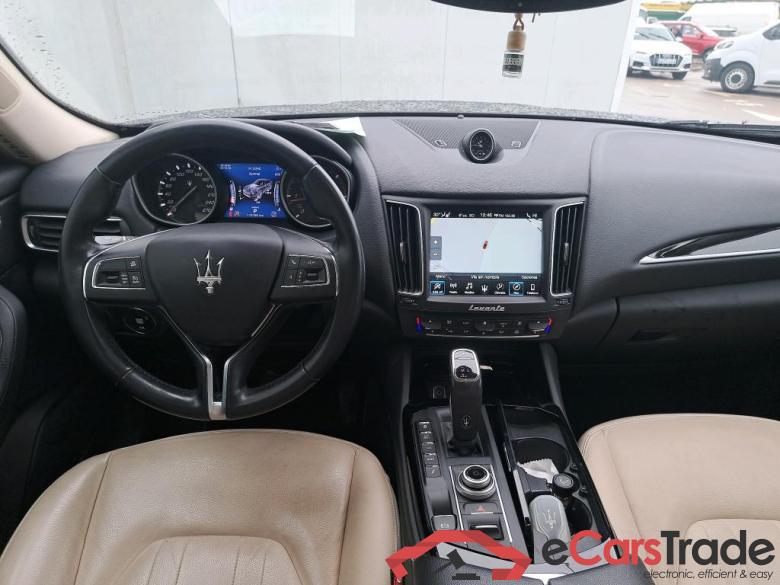 MASERATI Levante / 2016 / 5P / todoterreno V6 275 HP D AWD #3