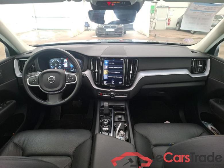 VOLVO XC60 / 2017 / 5P / SUV Recharge T6 340 Geartro Business Exe #5