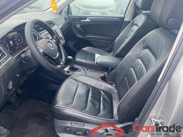 VOLKSWAGEN Tiguan Tiguan Highline 2.0 TDI SCR BMT 110 kW (150 ch) 7 vitesses DSG #5