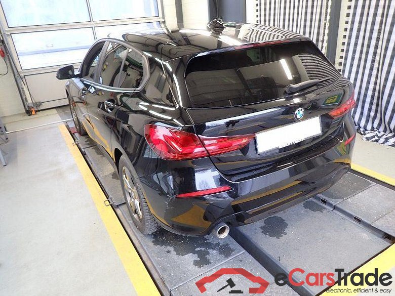 BMW 1 Limousine (F40)(2019->) DE - LimS5 116 i EU6d, (OPF)(EURO 6d), 2020 - 2024 #4