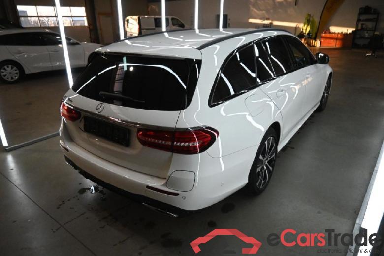 E -Klasse T-Modell E 300 de (213.216)AMG 2.0 AMG Line 225KW AT9 E6d #2