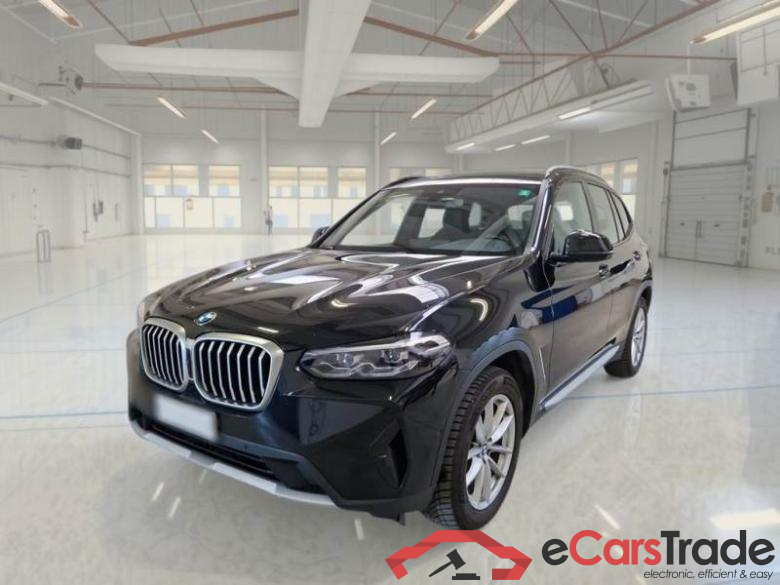 BMW X3 / 2021 / 5P / SUV SDRIVE 18D MH48V AUTO