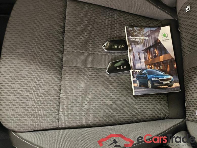 Skoda Octavia 1.0 TSI Greentech Business Edition Plus 5d #4