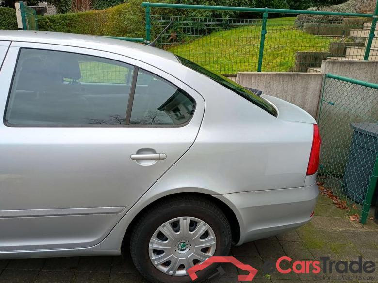 SKODA Octavia A5 AMB 1,2 TSI 77KW 105CV DSG #2