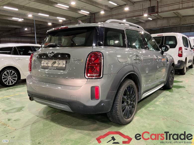 MINI MINI COUNTRYMAN - 2017 1.5A PHEV Cooper SE ALL4 (EU6d-T.) #4