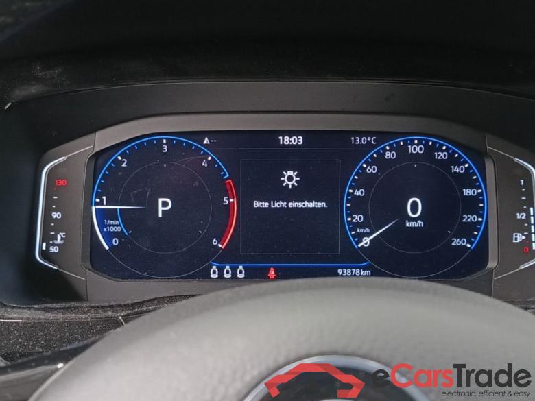 VOLKSWAGEN TOURAN DIESEL - 2.0 TDi 150 Highline 5d Auto #6