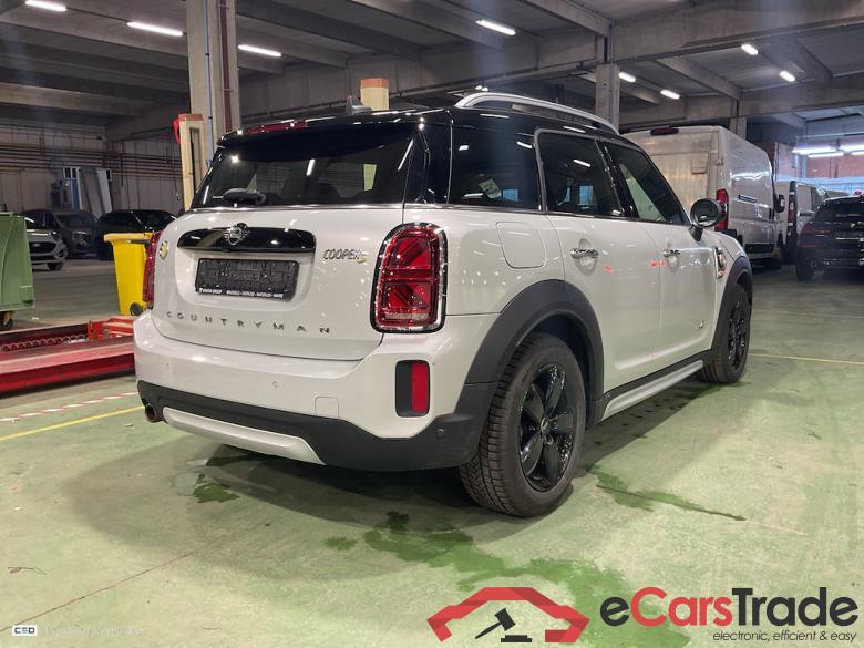 MINI COUNTRYMAN 1.5 COOPER S E 4WD AUTO #4