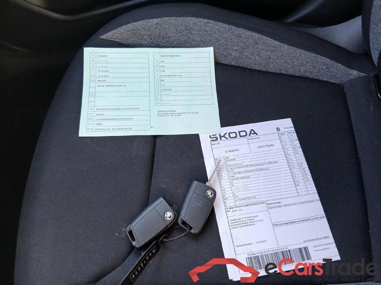 Fabia Essence 1.0 TSI 95CV MT5 6E #5