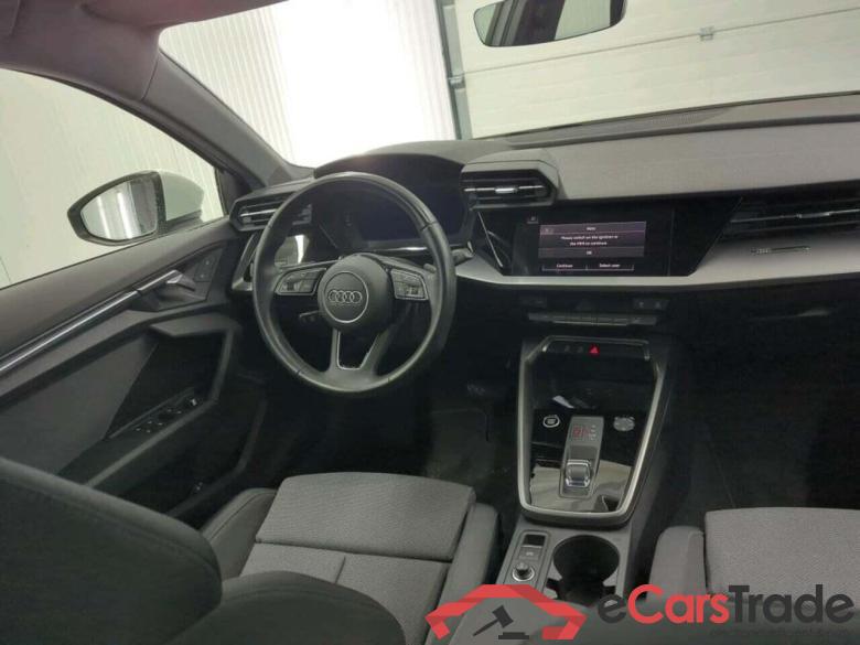 AUDI A3 Sportback 30 TFSI Adv edition #3