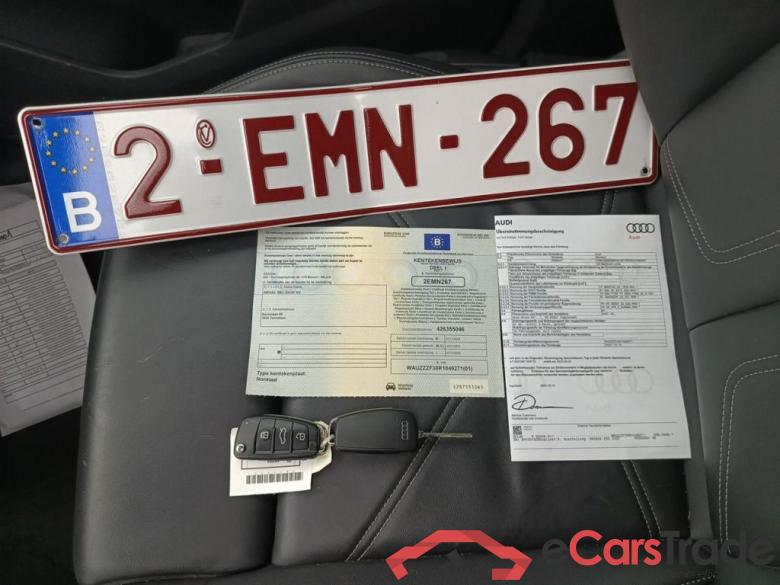 Audi Q3 Sportback 45 TFSI e S tronic S Line 5d #4