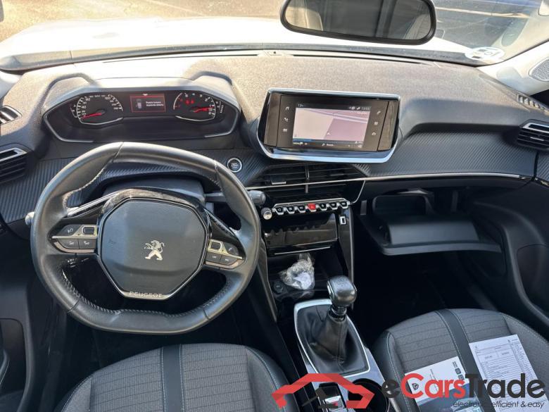 PEUGEOT 2008 / 2019 / 5P / todoterreno Allure BlueHDI 81kW (110CV) #3