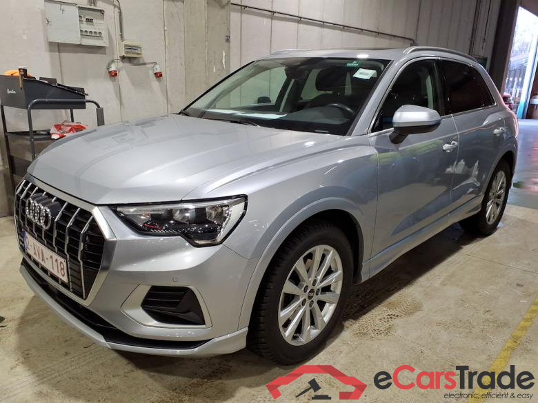 AUDI Q3 1.5 35 TFSI ADVANCED