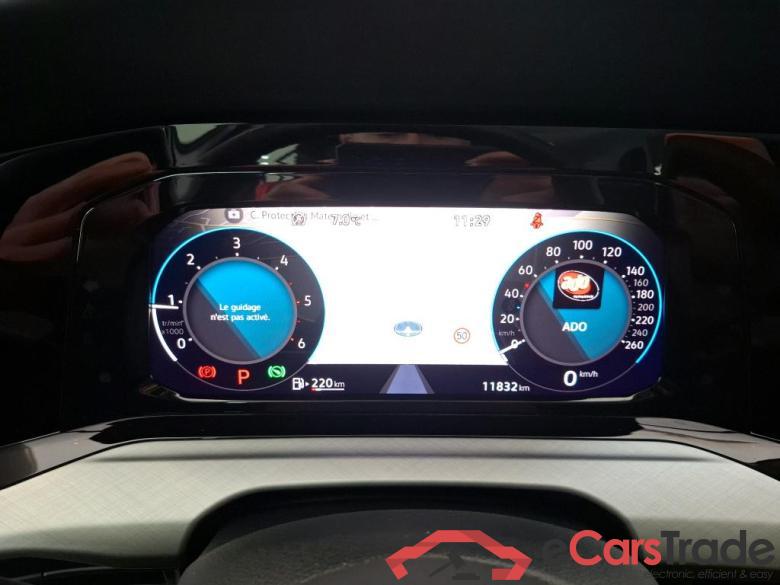 VOLKSWAGEN Golf / 2020 / 5P / Berline 2.0 TDI SCR 150 DSG7 LIFE PLUS #6