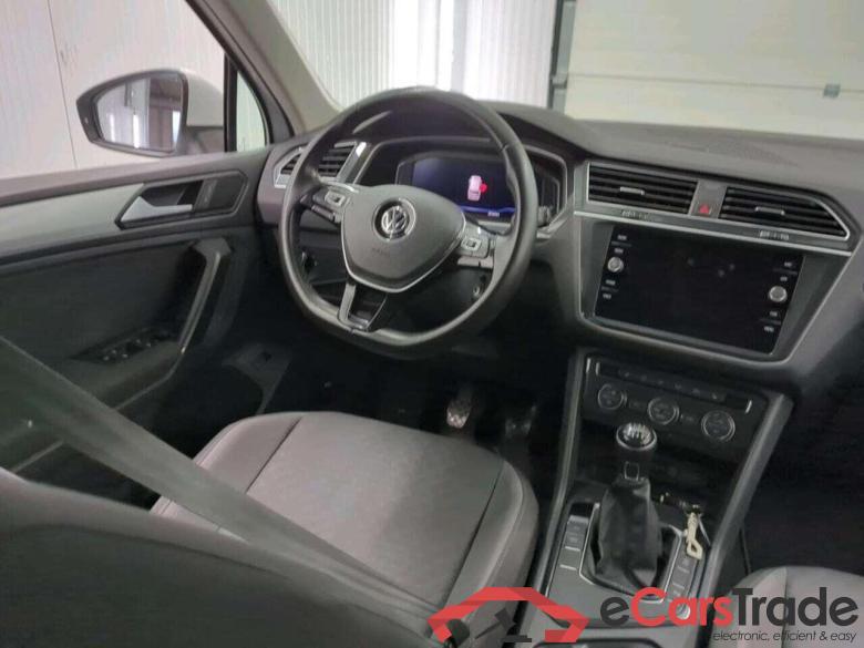 VOLKSWAGEN Tiguan 1.5 TSI CL Bns #3