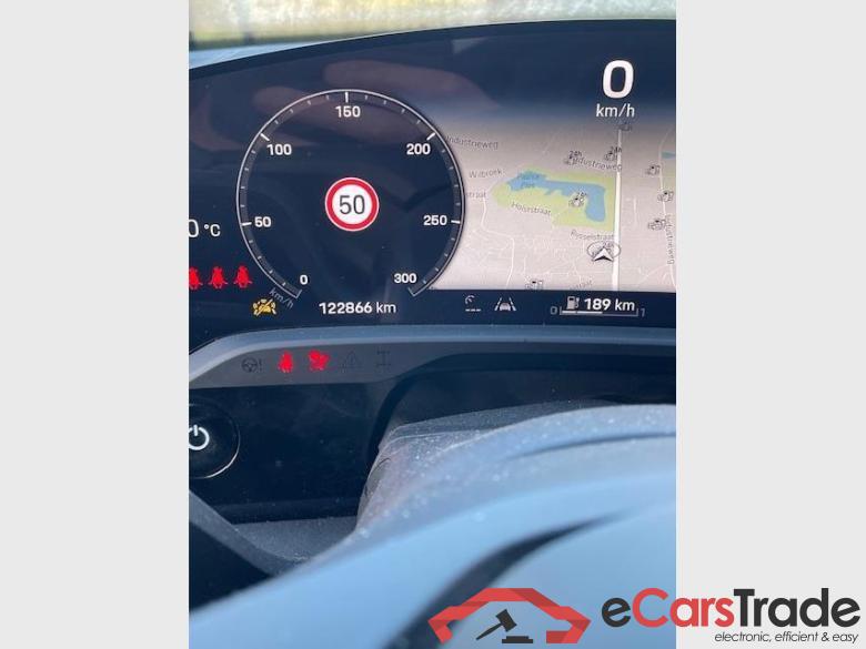 PORSCHE Taycan Taycan #4