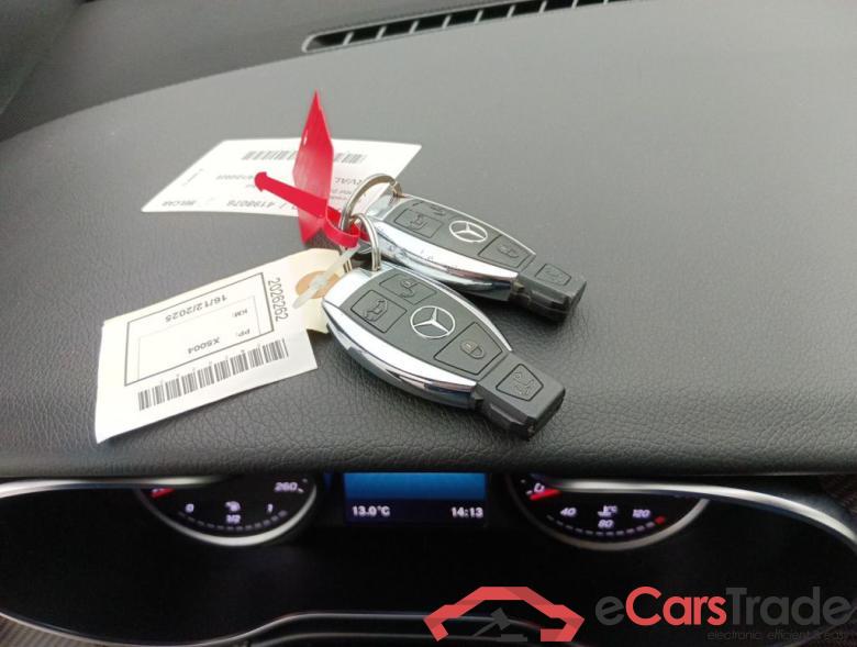 MERCEDES CLASSE V MWB DIESEL - 2019 V 300 d Avantgarde (EU6AP) 5d #4