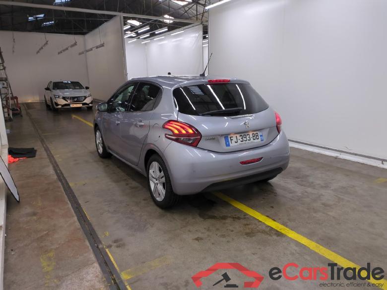 208 Allure Business 1.2 PureTech 110CV BVM6 E6dT #4