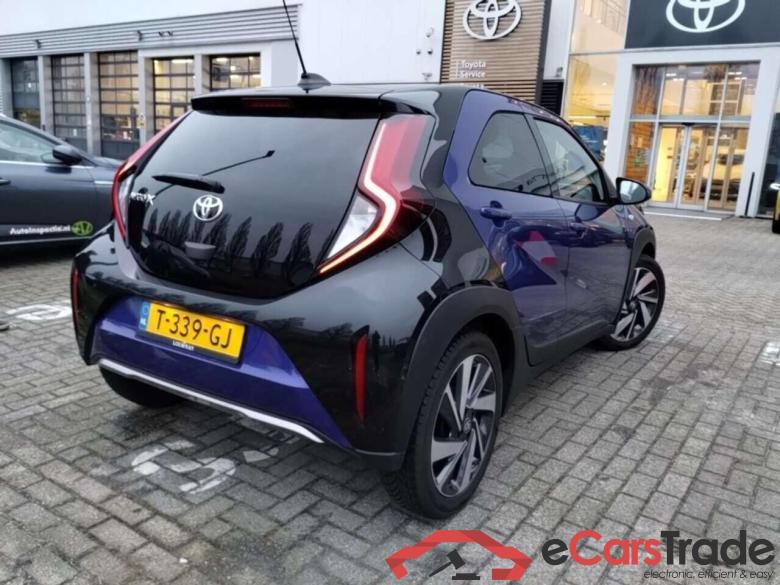 TOYOTA Aygo X 1.0 VVT-i S-CVT Envy #4