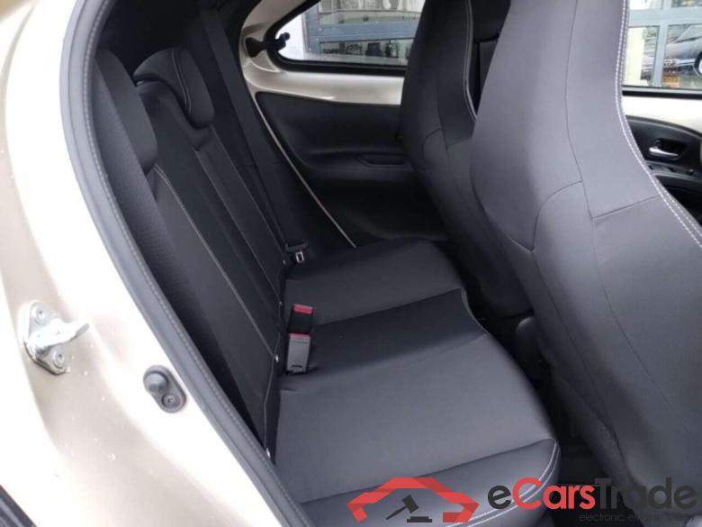 TOYOTA Aygo X 1.0 VVT-i S-CVT Premium #5