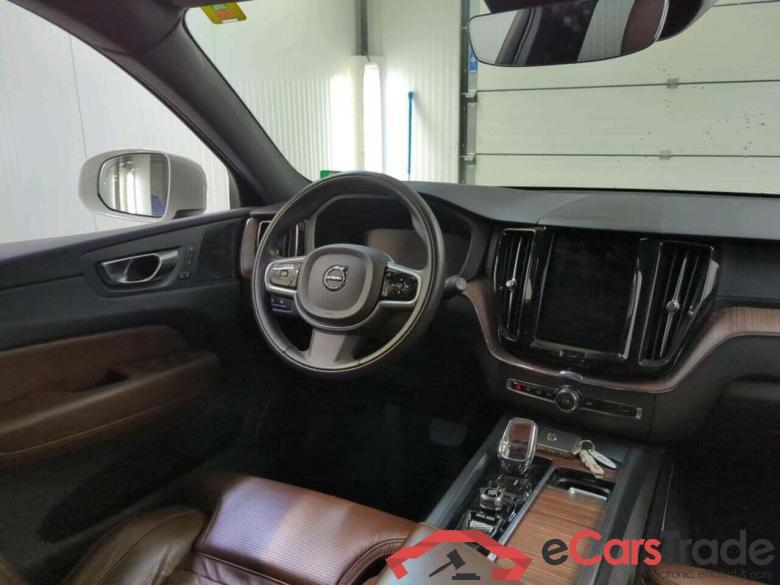 VOLVO XC60 2.0 Rech. T6 R-Des. #3