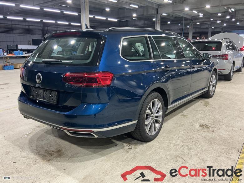 VOLKSWAGEN PASSAT VARIANT GTE - 2020 1.4 TSI PHEV GTE Business DSG #4