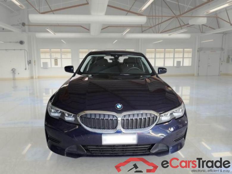 BMW SERIE 3 / 2018 / 4P / BERLINA 318D 48V BUSINESS ADVANTAGE AUTO #6