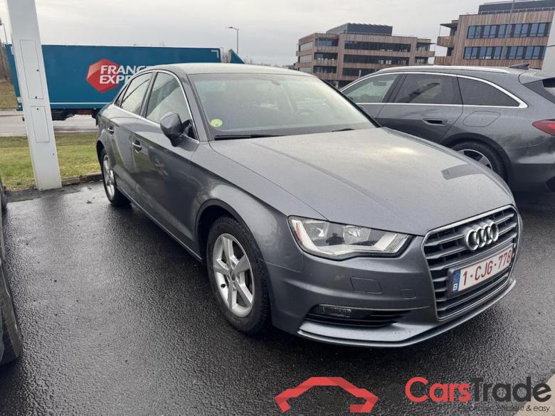 AUDI A3 Sedan Audi A3 Berline Attraction 1.6 TDI  81(110) kW(ch) 6 vitesses #1