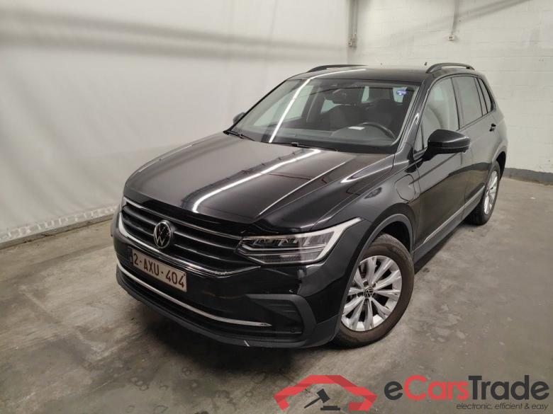 Volkswagen Tiguan 1.4 eHybrid DSG Life 5d #1