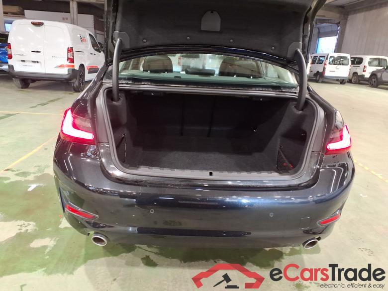 BMW 3 SERIES BERLINE 2.0 318DA (100KW) BERLINE #3