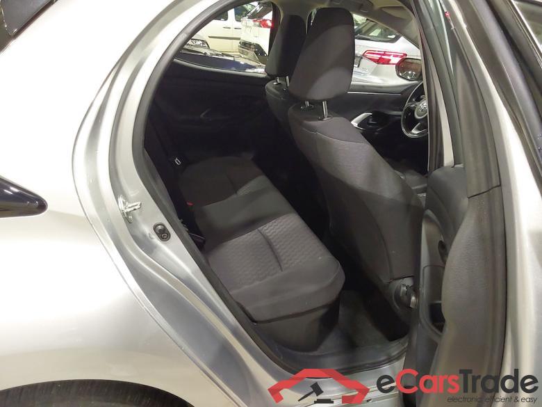 TOYOTA YARIS 1.5 VVT-I HEV DYNAMIC E-CVT #5