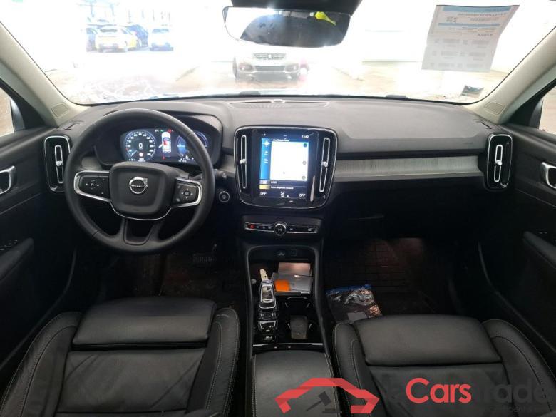 VOLVO XC40 / 2017 / 5P / SUV Recharge T4 211 DCT7 Inscription #5