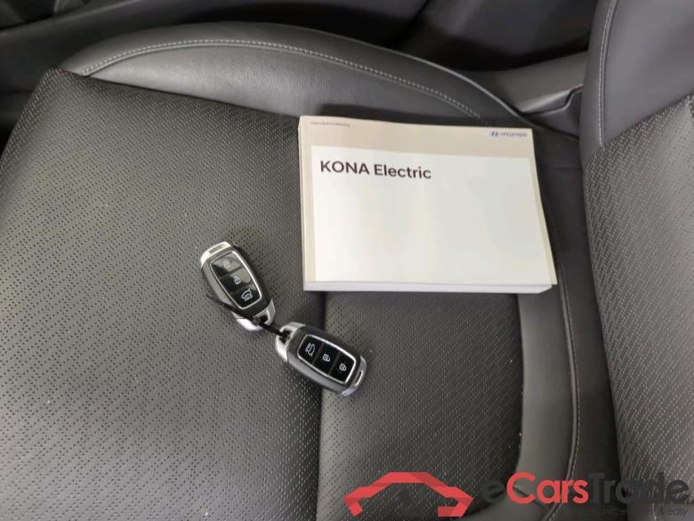 Hyundai KONA Limited Electric 64 kWh 5d #4