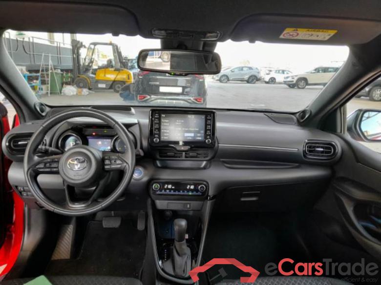 TOYOTA YARIS / 2020 / 5P / BERLINA HYBRID PREMIERE MY20 #3
