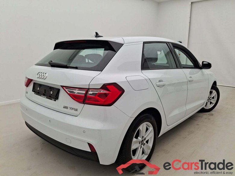 AUDI A1 SPORTBACK 1.0 25 TFSI ATTRACTION #2