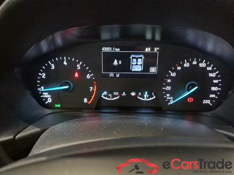 FORD FIESTA / 2017 / 5P / BERLINA 1.0 ECOBOOST HYBRID 125CV SeS TITANIUM #4