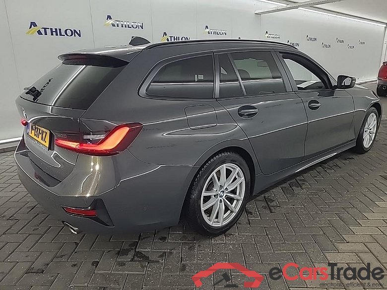 BMW 3-serie Touring 318iA Business Edition Plus 5D 115kW #3
