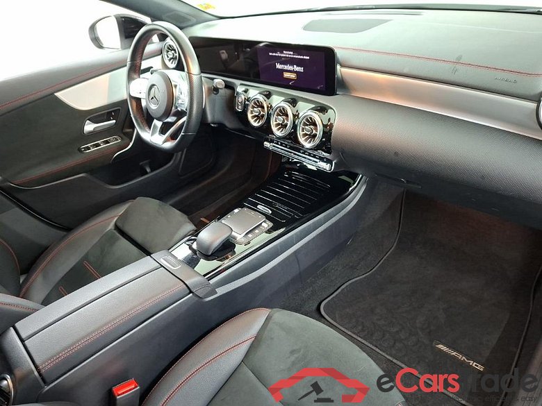 MERCEDES-BENZ CLA Shooting Brake CLA 180 DCT AMG Line 5D 100kW #6