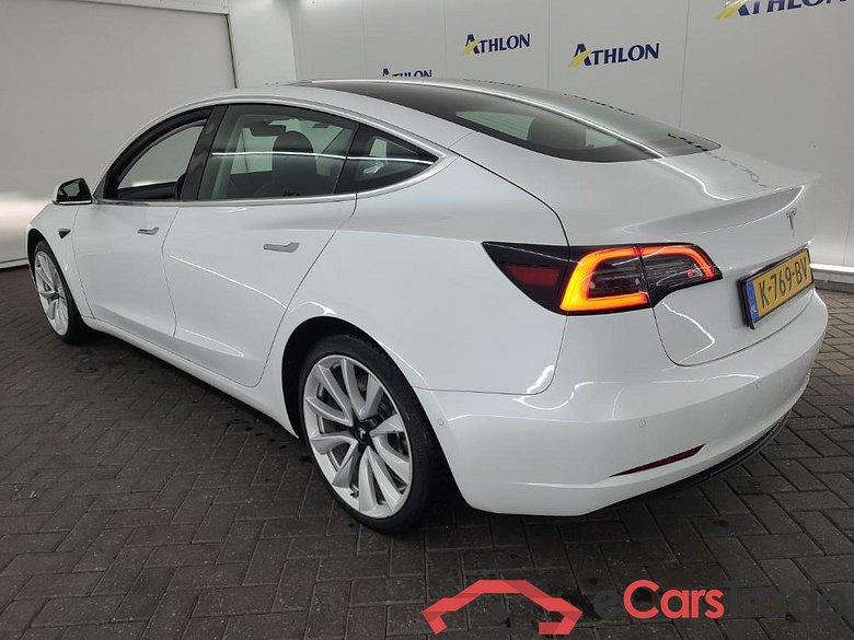 Tesla Model 3 Standard Range Plus RWD 4D 225kW #4