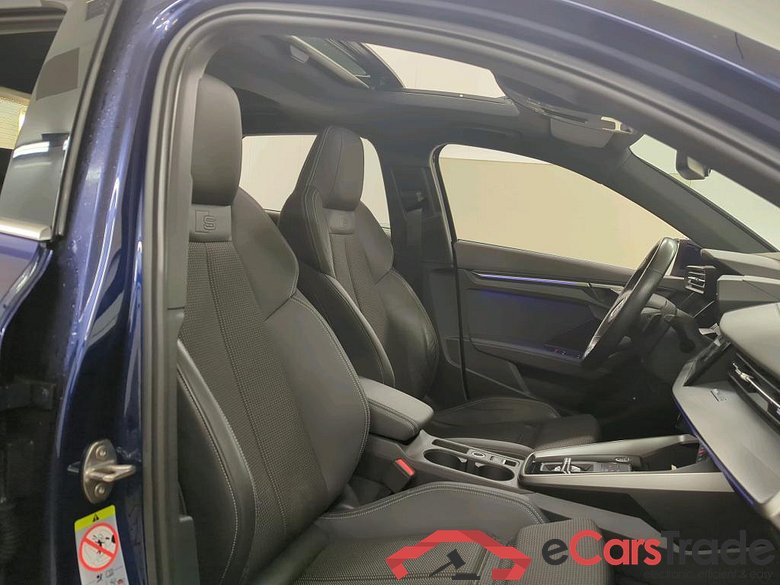 Audi A3 Sportback 40 TFSI e S tronic edition 5d + Pano #3