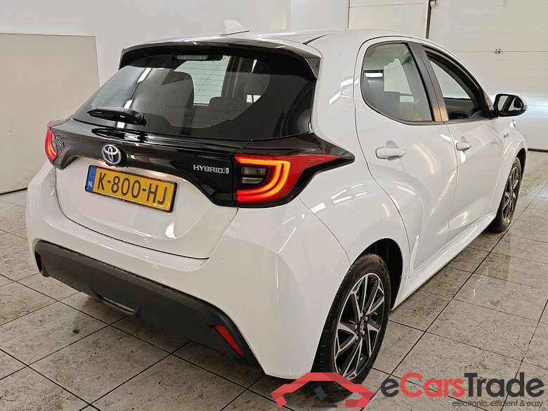 Toyota Yaris 1.5 Hybrid Business Plus Automaat 5d #2
