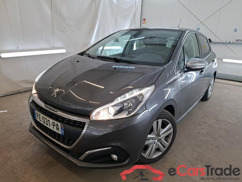 208 Allure Business 1.2 PureTech 110CV BVM6 E6dT #1